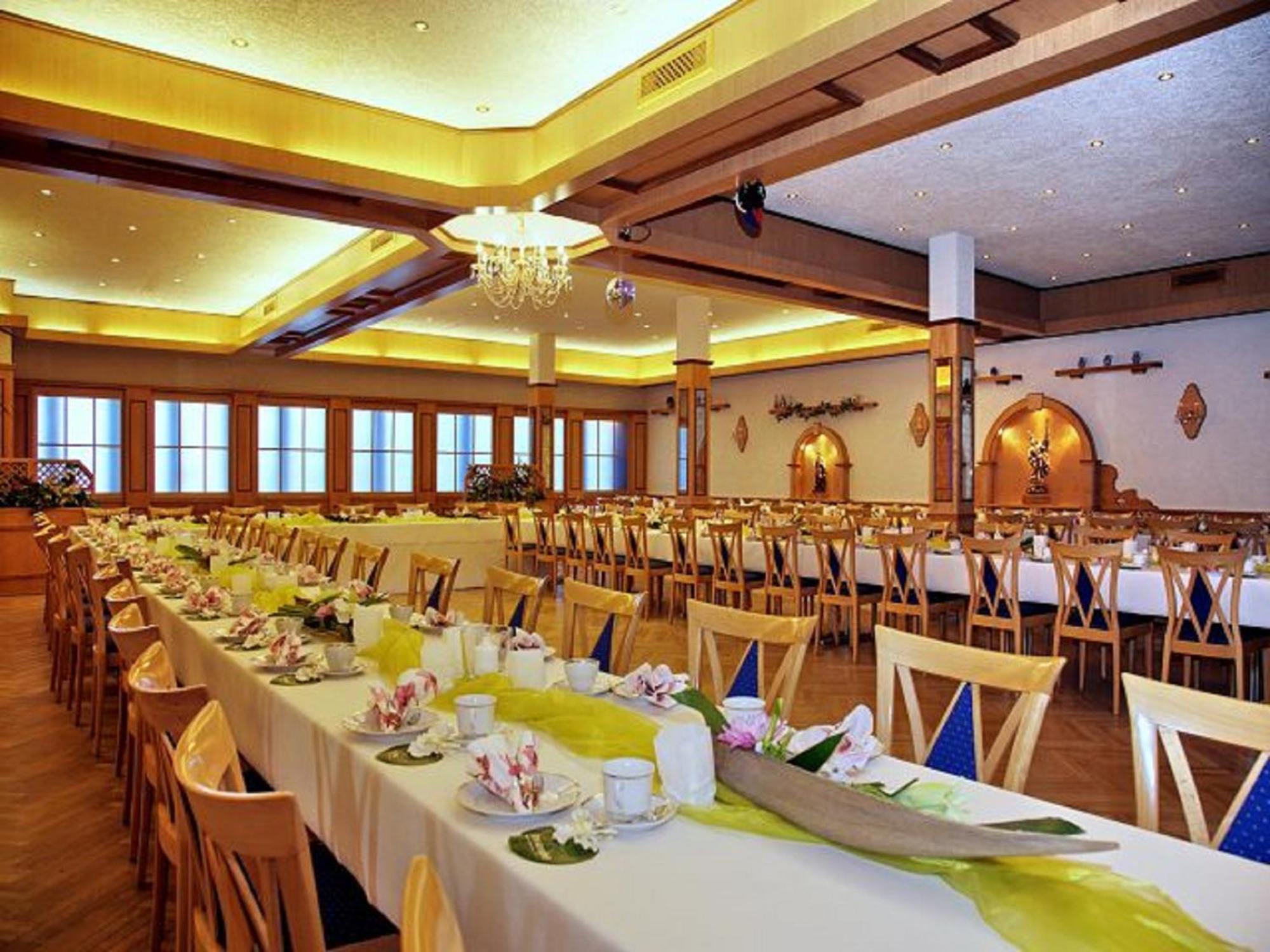 Weinhotel Goger Sand Kültér fotó